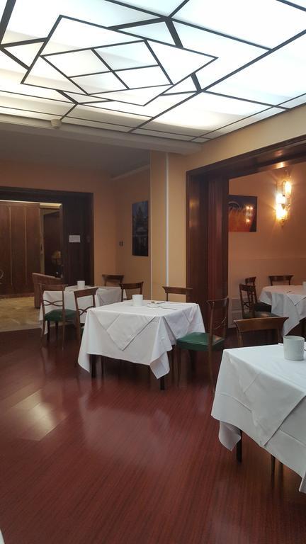 Hotel Flora Prato  Dış mekan fotoğraf